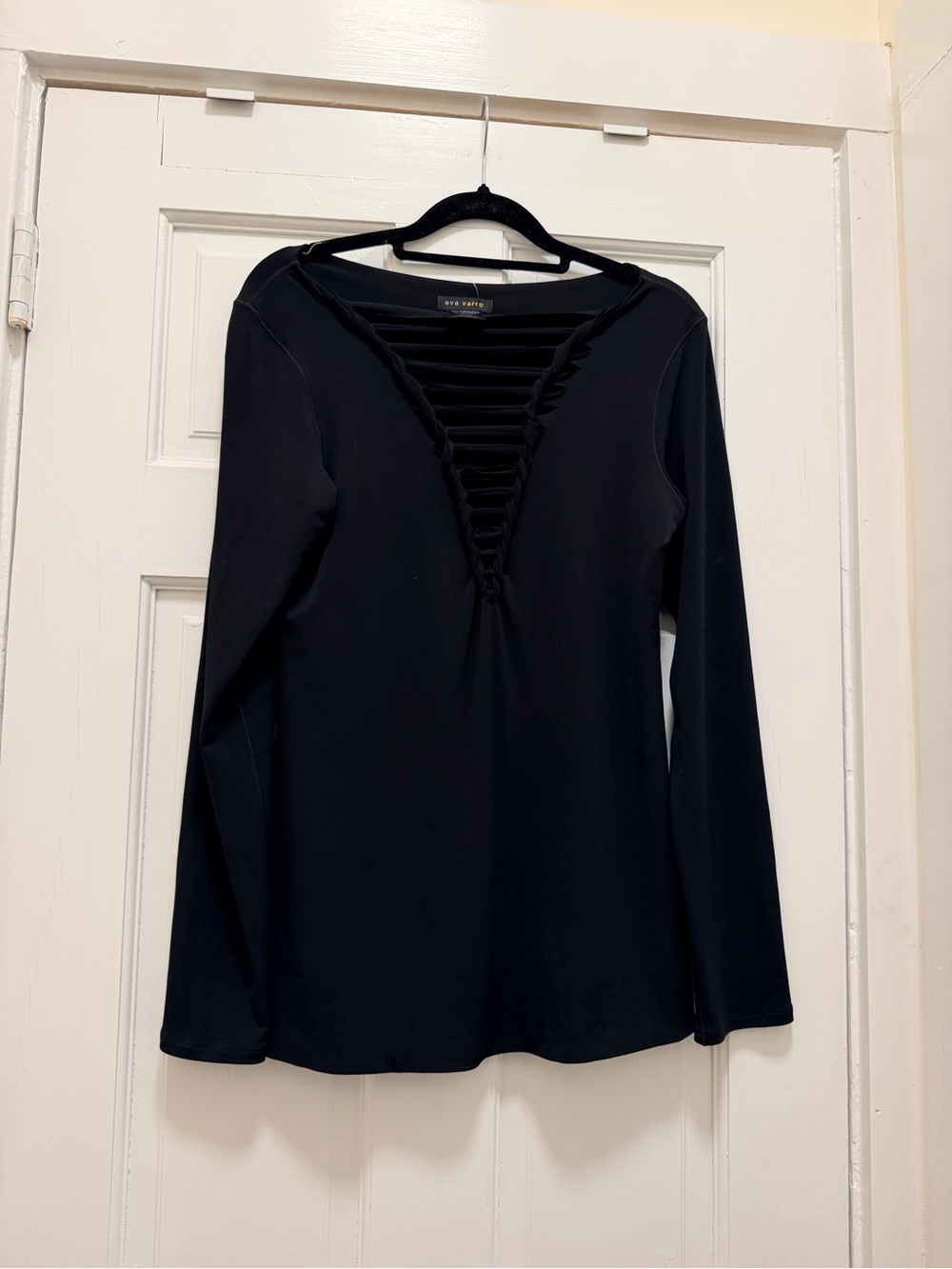 eva varro Black Long-Sleeve Ladder-Front Top